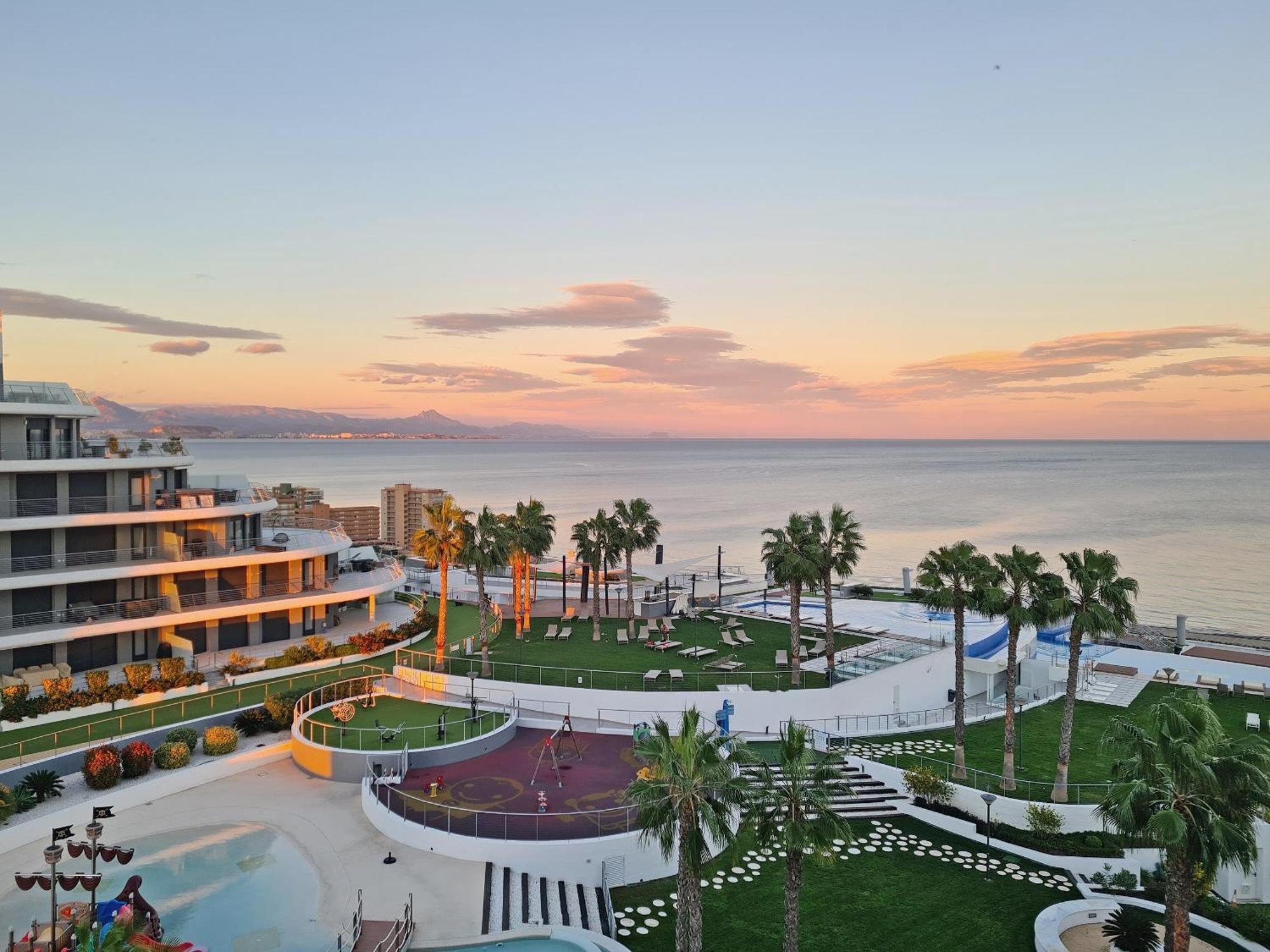 Infinity View Penthouses By Nras Arenales del Sol Oda fotoğraf